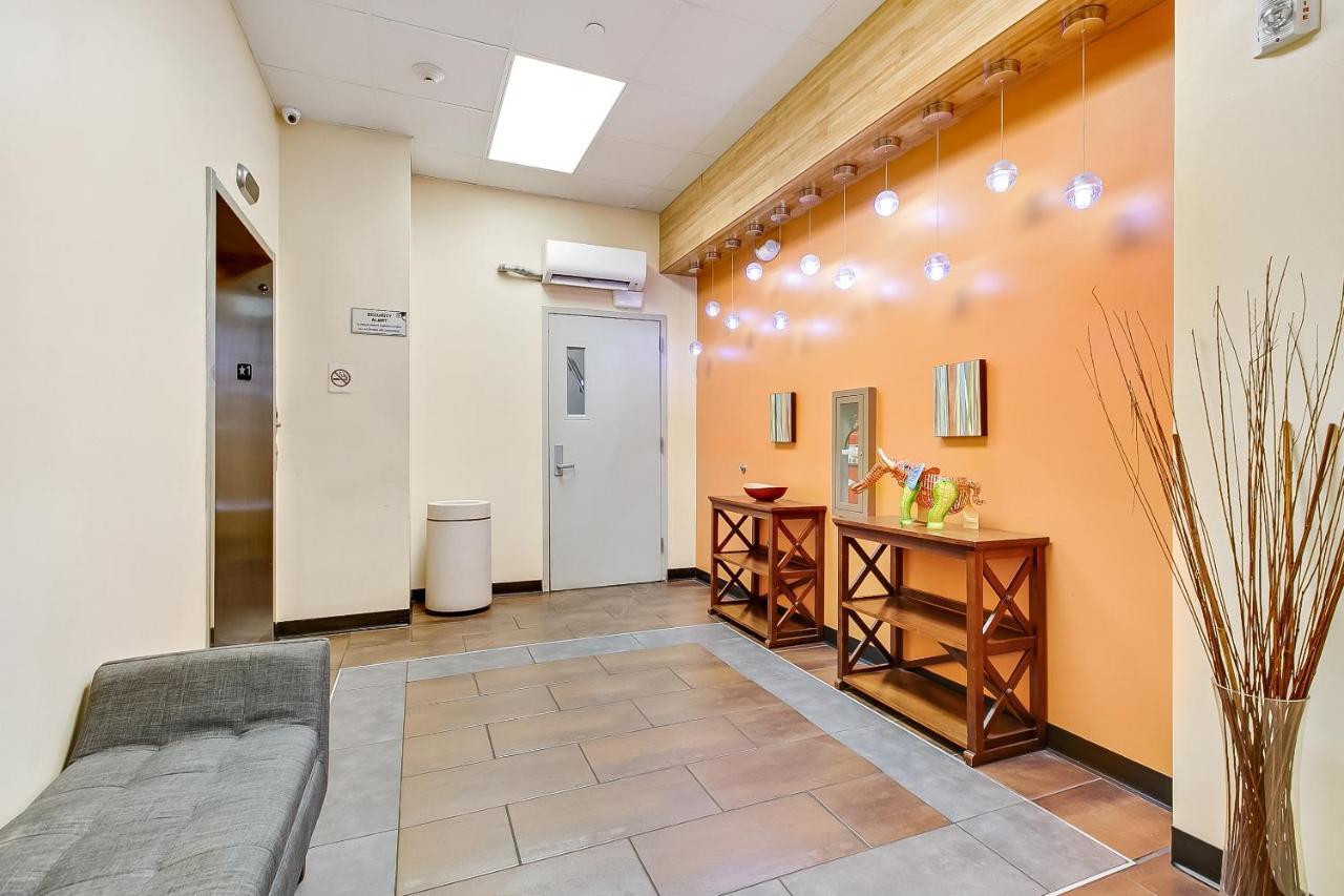 Spacious Condos Steps Away From French Quarter New Orleans Exterior photo